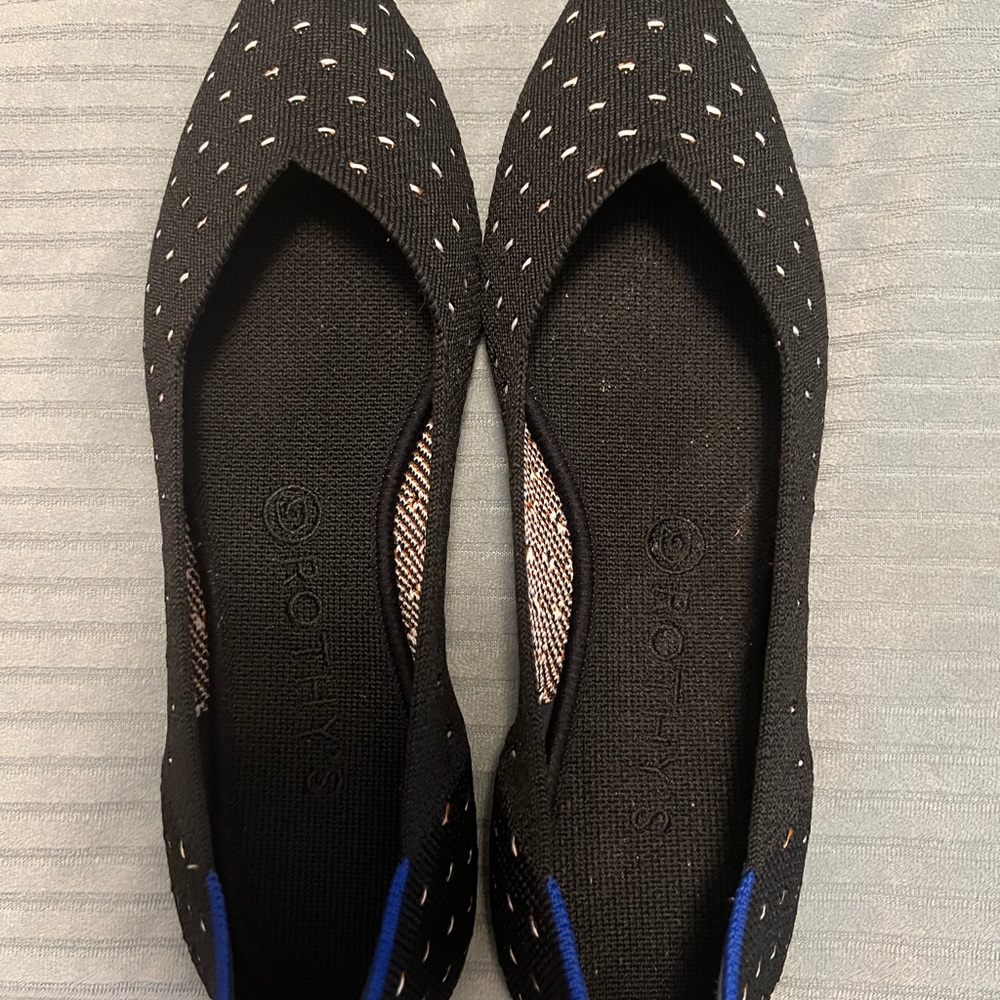 Rothy’s ivory dot points